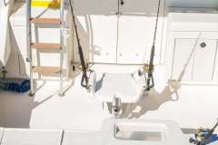 Blue-Star-–-32-Foot-Luhrs-17